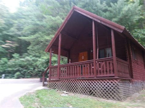 alpine hideaway campground|pigeon forge campgrounds with cabins.